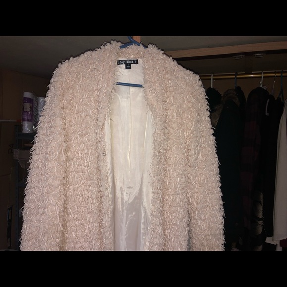 White peacoat - Picture 2 of 4